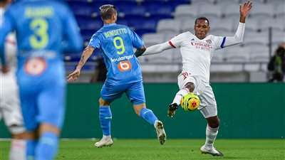 التعادل يحسم قمة مارسيليا أولمبيك ليون في الدوري الفرنسي