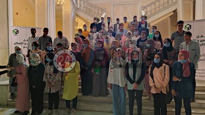 بعد تأجيله لانشغال الوزير.. “التعليم” تكرم أوائل الثانوية العامة اليوم