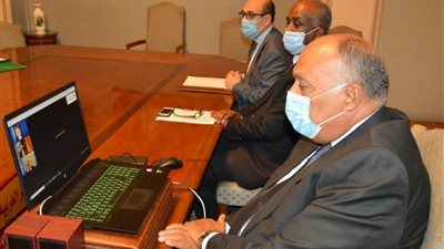 وزير الخارجية: أمامنا فرصة ذهبية لإنهاء معاناة الليبيين والتدخلات الأجنية وخروج المرتزقة (صور)