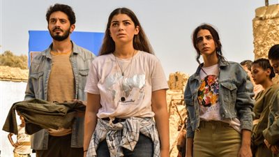 ليلى أحمد زاهر تدخل عالم السحر في “وادي الجن” (صور)