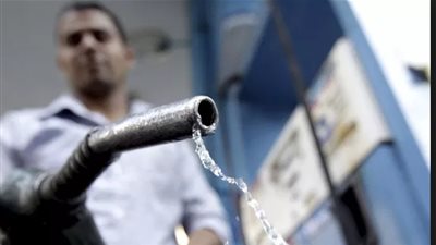 لجنة تسعير الوقود تُوصي برفع أسعار البنزين 50 قرشًا.. وجهات حكومية تطالب بالتثبيت قبل ساعات من الإعلان