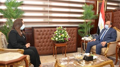 وزير التنمية المحلية يلتقي محافظ دمياط لمتابعة تنفيذ بعض المشروعات التنموية