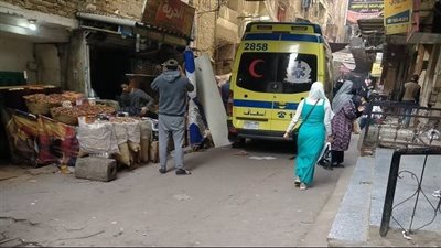 شاب يقتل شخصًا ويفصل رأسه عن جسده في الأقصر | بث مباشر