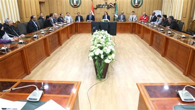 محافظ المنوفية: بدء تجهيز قوافل المساعدات للأشقاء في غزة بالتعاون مع المجتمع المدني