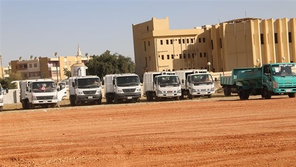 جانب من اصطفاف المعدات