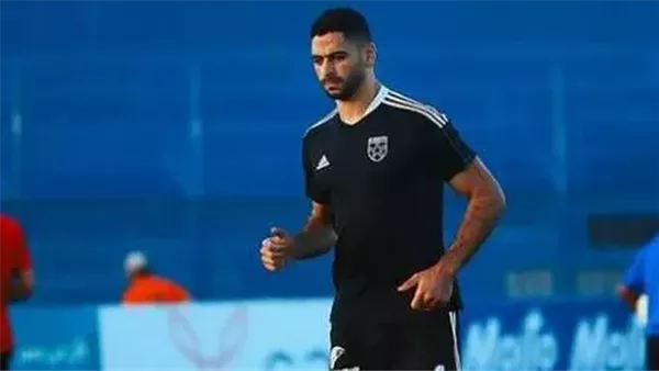 مدافع البنك الأهلي