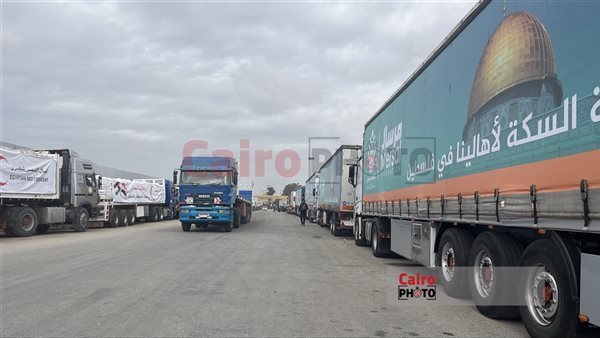 شاحنات المساعدات