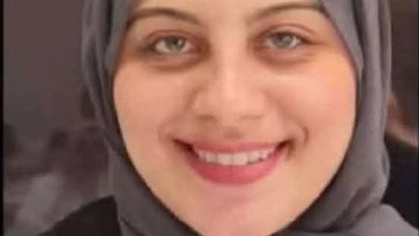 الطالبة الراحلة كنزي