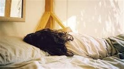 خنقها وكتم أنفاسها بالوسادة.. أب ينهي حياة ابنته في سوهاج لخلافات أسرية