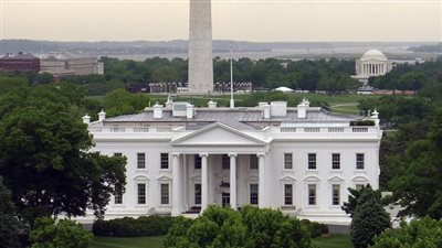 البيت الأبيض: ترامب سيواصل الضغط حتى الإفراج عن كل رهينة بغزة