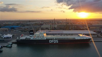 السفينة OLYMPOS SEAWAYS تغادر ميناء دمياط عبر خط الرورو الملاحي 