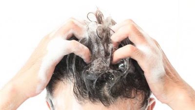 طرق الاغتسال من الجنابة.. الفرق بين المجزئ والكامل وهل يكفي الاستحمام فقط؟