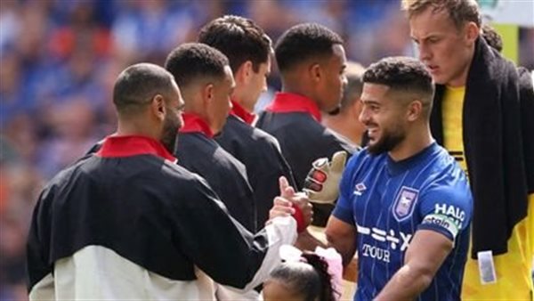 صلاح أمام سام مرسي