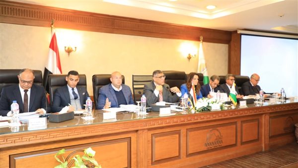 محافظ الجيزة خلال