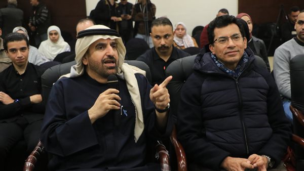 خلال الندوة