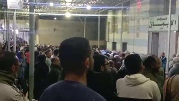 جانب من جنازة السيدة