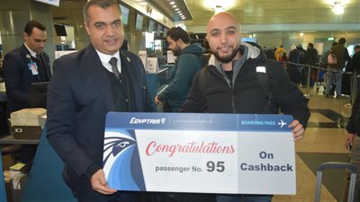 في عيد الطيران المدني الـ 95.. رد قيمة التذكرة للمسافر رقم 95 بمطار القاهرة