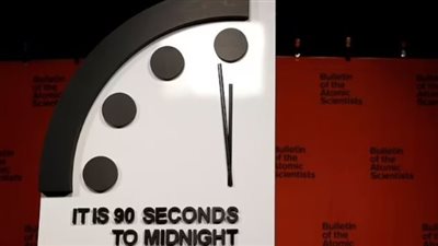 هل البشرية محكوم عليها بالفناء؟.. تحديث ساعة القيامة غدًا