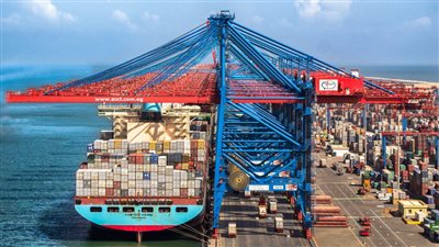 قناة السويس للحاويات تعلن بدء التشغيل التجريبي للتوسعات بميناء شرق بورسعيد في أبريل