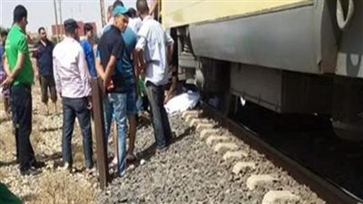 لم يستجب لآلة التنبيه.. مصرع مُسن دهسه قطار في سوهاج