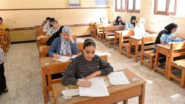 جدول امتحانات الصف