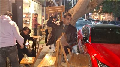 حملة مكبرة لرفع الإشغالات المخالفة بميدان التحرير والزمالك| صور