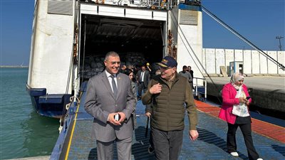 ميناء العريش البحري يستقبل سفينة تركية تحمل 835 طن مواد إغاثية لغزة