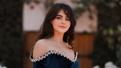  كنزي تركي تطلق فرح أخويا بعد نجاح أغنية فيلم قصة حب | فيديو وصور