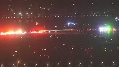 انتشال جثامين 18 مفقودا من نهر بوتوماك في تحطم الطائرة الأمريكية