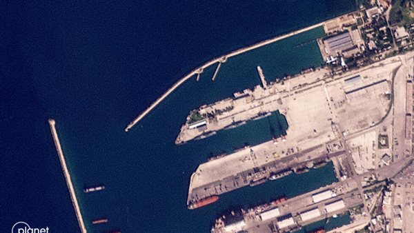 القواعد العسكرية