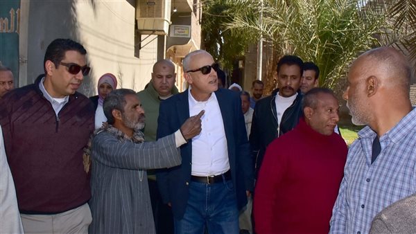 محافظ الأقصر يزور