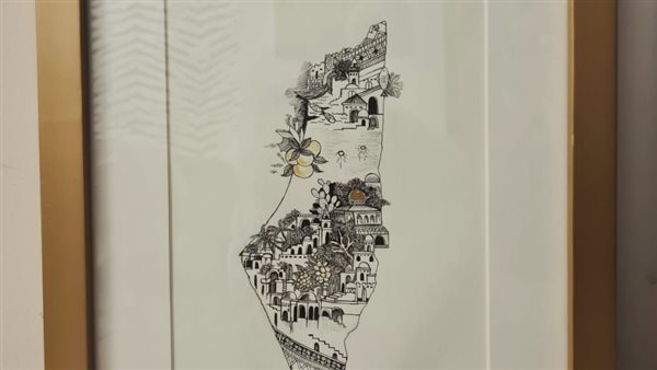 إحدى اللوحات 