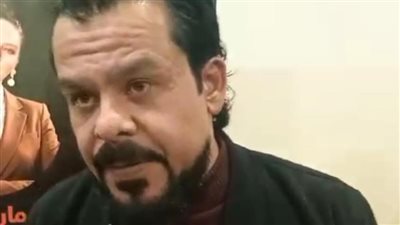 منذر رياحنة عن روايته عالم يتنفس الموت: بهديها لكل واحد يتيم.. وهنقدم جزء منها في عمل فني