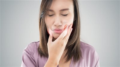 تعرف على أفضل الحلول لعلاج التهاب المفصل الصدغي الفكي