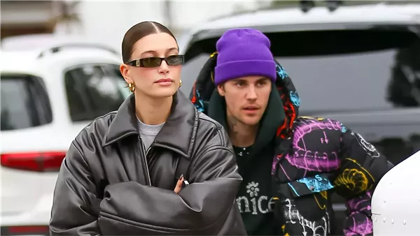 جاستن بيبر وزوجته