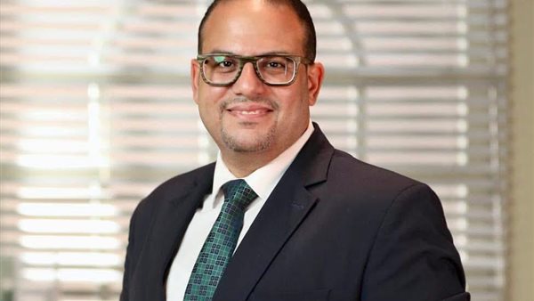  الدكتور محمد محمود