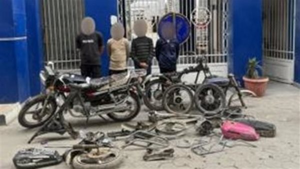 المتهمون والمضبوطات