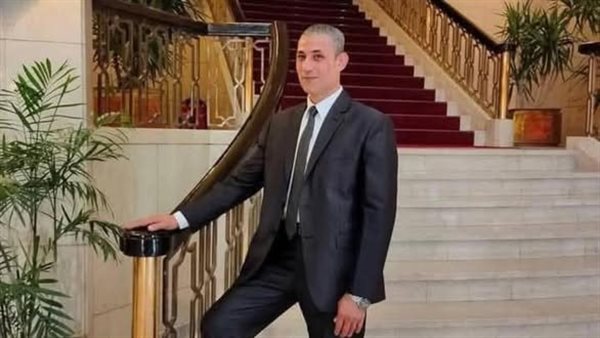 موظف الأوبرا