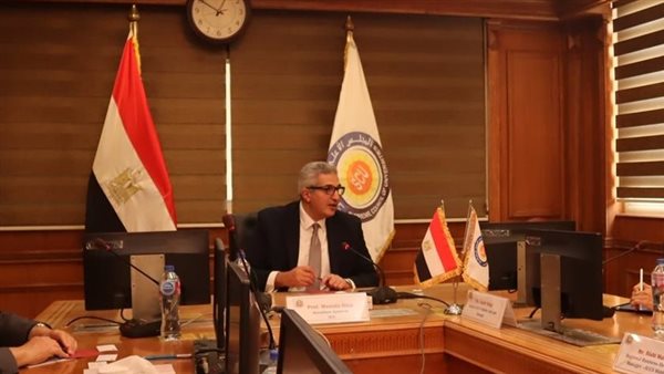 الدكتور مصطفى رفعت