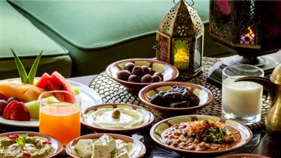 أفضل سحور لصيام بدون عطش.. توصيات غذائية بالمسموح والممنوع 