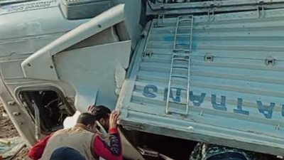 مصرع شخصين إثر حادث تصادم تريلا وملاكي في الشرقية | بث مباشر