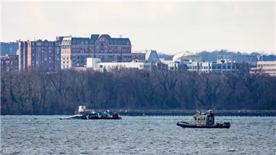 كارثة مطار ريجان.. تحقيقات أمريكية إضافية والعثور على رفات 55 ضحية