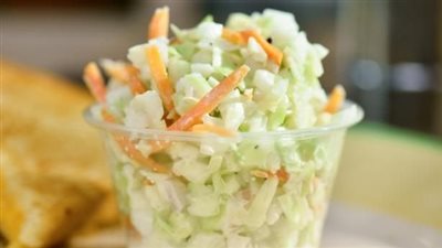 طريقة عمل سلطة الكول سلو بـ 3 وصفات مختلفة.. أصلية وصحية وسورية