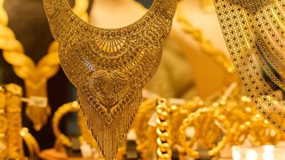 الذهب يتراجع لأدنى مستوى في أسبوع بعد قرار محكمة تجارية بمنع رسوم ترامب 