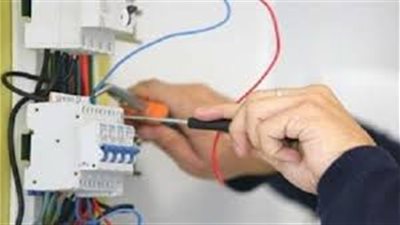 اليوم.. فصل التيار الكهربائي عن قرية العقب في قنا لمدة ساعتين