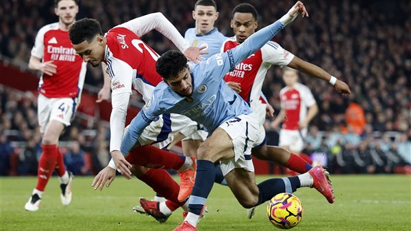 مباراة أرسنال ومانشستر