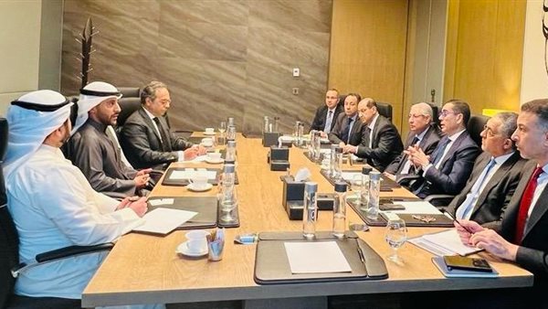  وزير الاستثمار