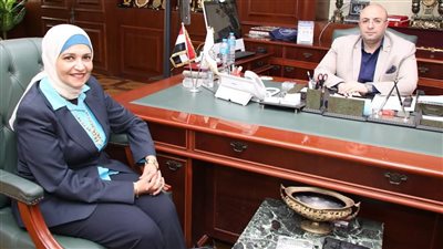 18 محضرًا والتحفظ على مواد غذائية منتهية الصلاحية في حملة لمراقبة الأغذية ببني سويف 