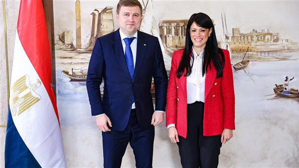 من زيارة وزير الزراعة