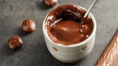 طريقة عمل صوص الشوكولاتة في الخلاط.. وصفات اقتصادية 100%